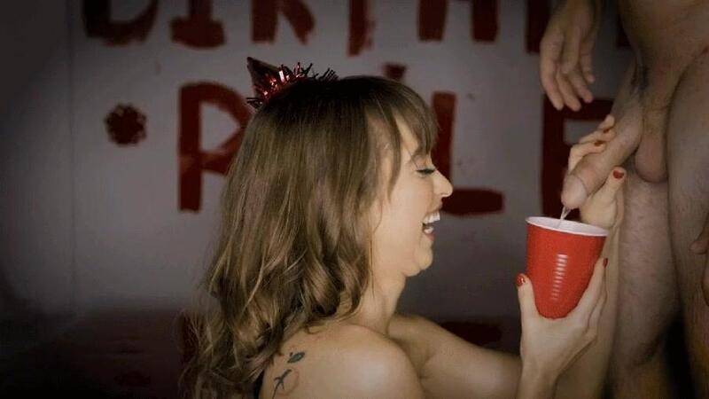 Riley Reid Piss - Riley reid 1st piss #Pee #piss porn (Riley Reid - 1080) - (04.06.2021) on  SexyPorn