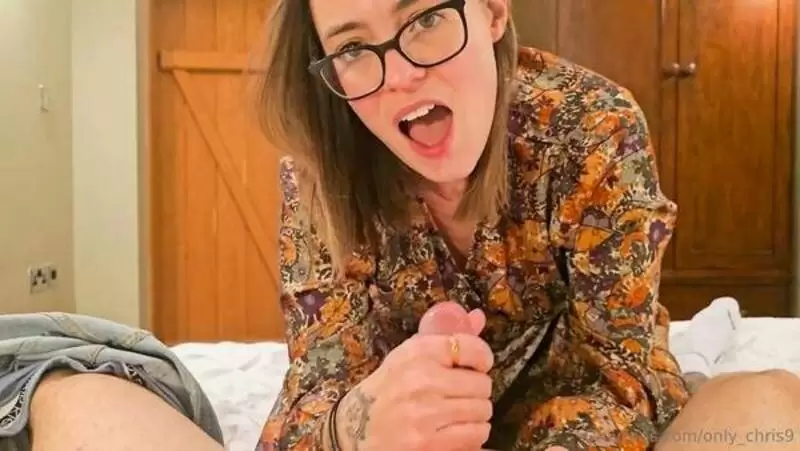 POST THUMB