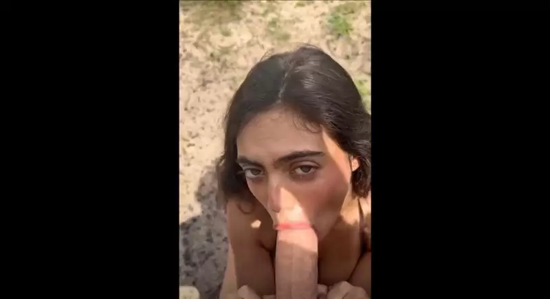 POST THUMB