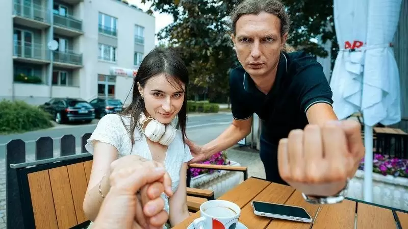 POST THUMB