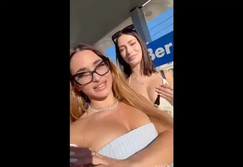 POST THUMB