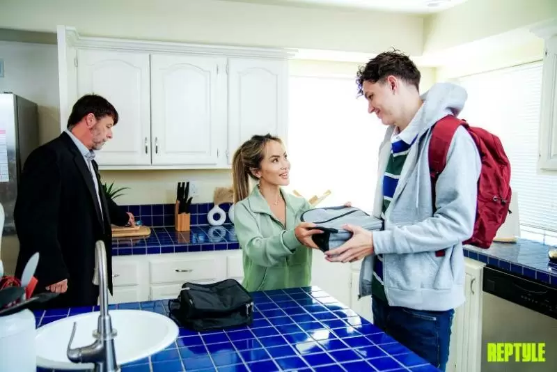 POST THUMB