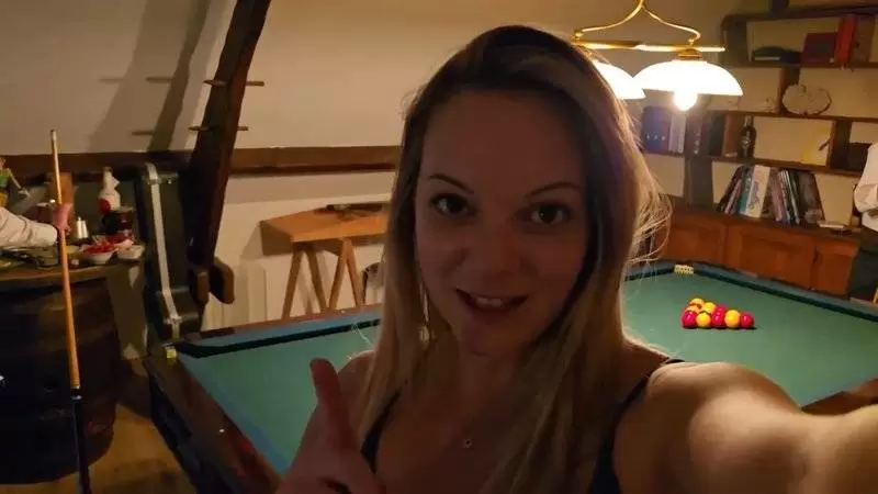 POST THUMB