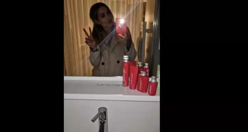 POST THUMB