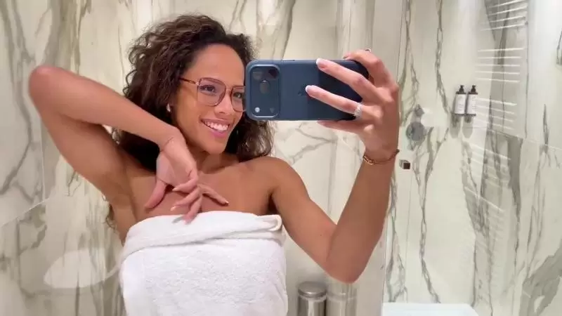 POST THUMB