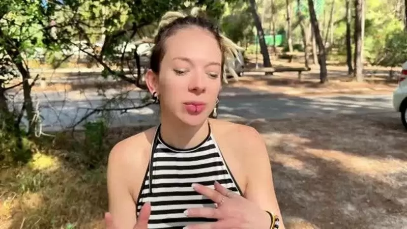 POST THUMB